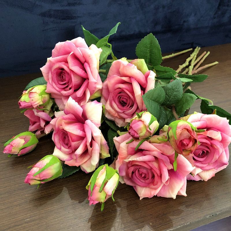 Realistische Künstliche Rosen Blumenarrangement