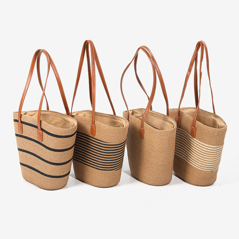 Damen elegante Strohtasche mit stilvollen Ledergriffen Brehn