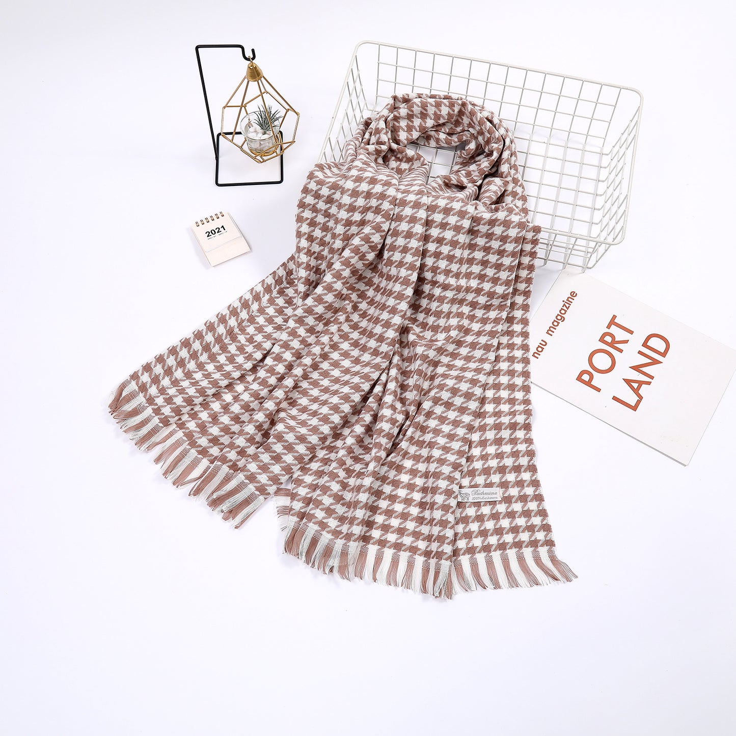 Damen eleganter Schal mit Hahnentrittmuster Brehn