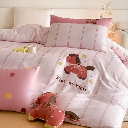 Kinder-Bettwäschegarnitur mit gestreiftem Design und appliziertem Pferde‑Motiv