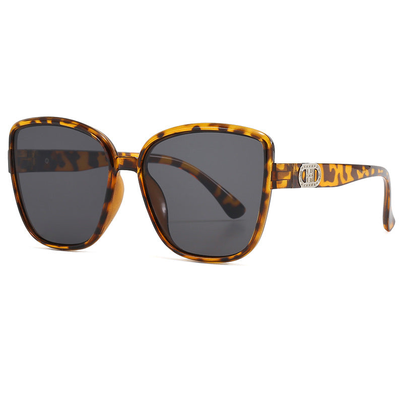 Damen elegante Oversized-Sonnenbrille im modernen Design Brehn