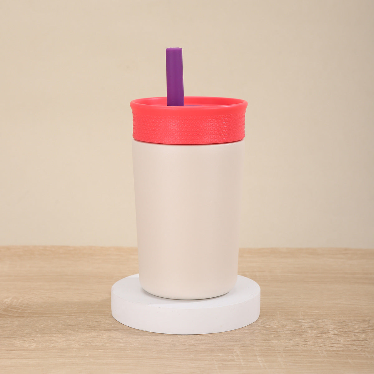 Damen Isolierte Trinkflasche mit Silikonhut und Strohhalm Brehn