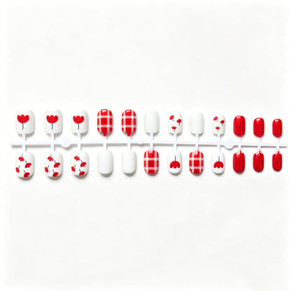 Saisonales Floral Nagelkunstdesign