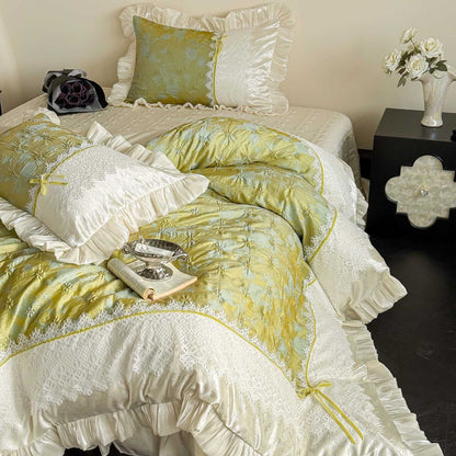 Satin-Trim Gequiltetes Jacquard Bettbezug Set mit Spitzenkante Kissenbezügen