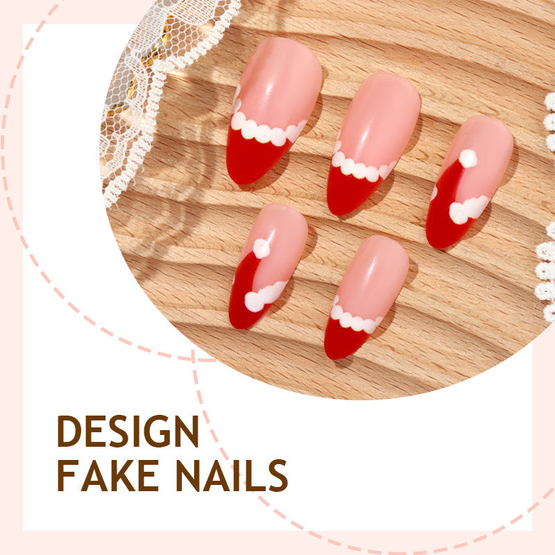 Kunstnagelset mit festlichen Santa-Motiv und Glitzerakzenten Brehn