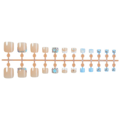 Kunstnagelset mit eleganten 3D-Verzierungen Brehn