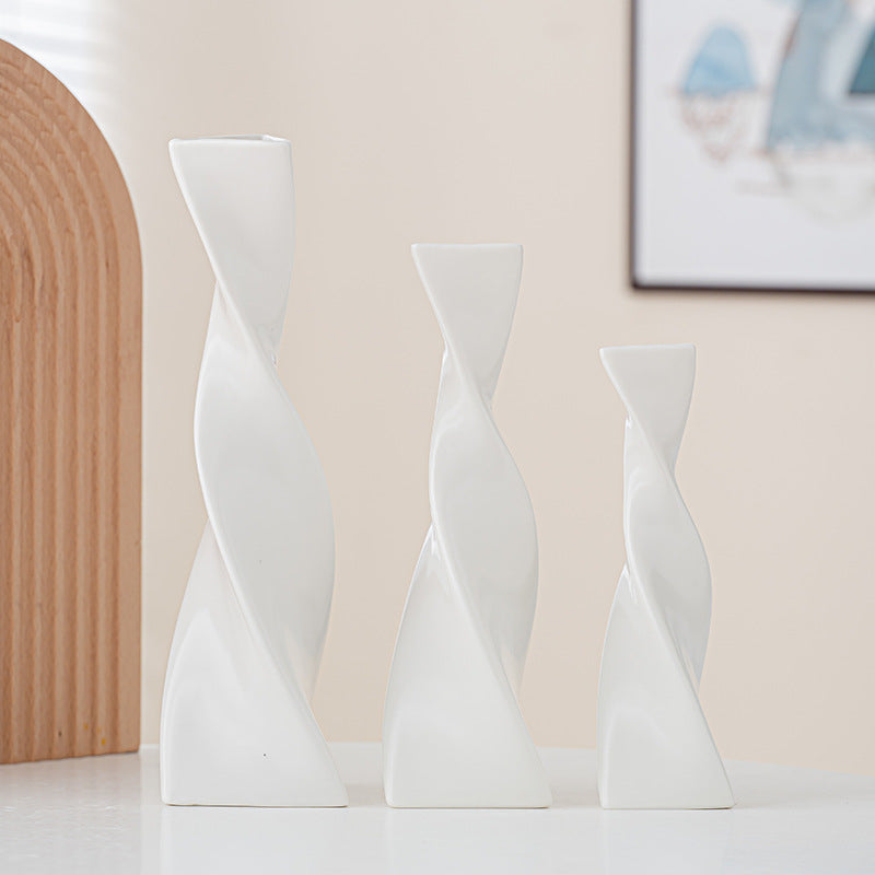 Verdrehtes zeitgenössisches Keramikvase-Set