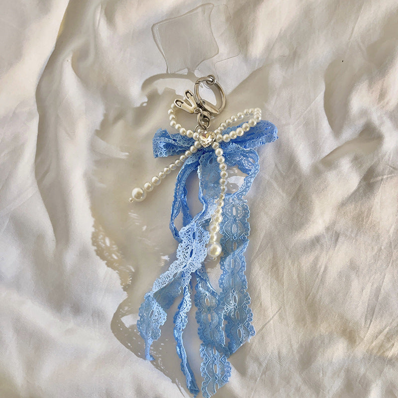 Eleganter mit Perlen verzierter Charm-Schlüsselanhänger Brehn