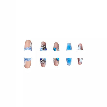Künstlerische Acrylnagelverzierungen mit Edelsteinakzenten Brehn