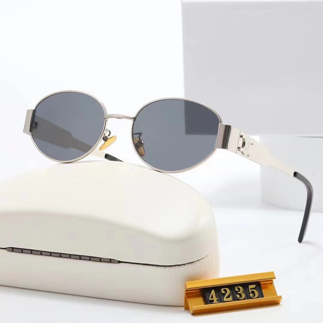 Damen elegante ovale Sonnenbrille mit goldfarbenem Rahmen Brehn