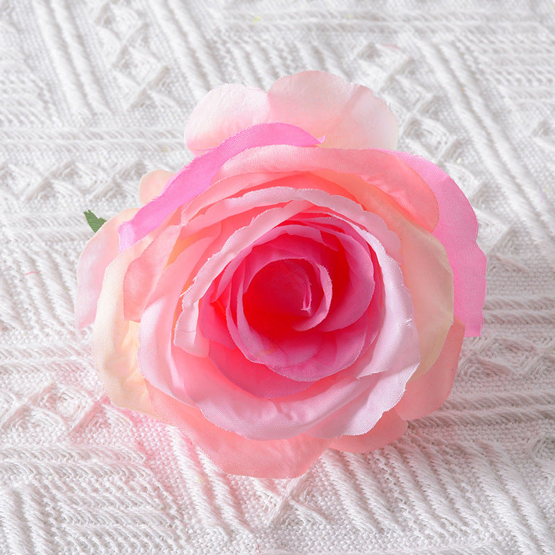 Vibrante Seidenrosenblumenaccessoire