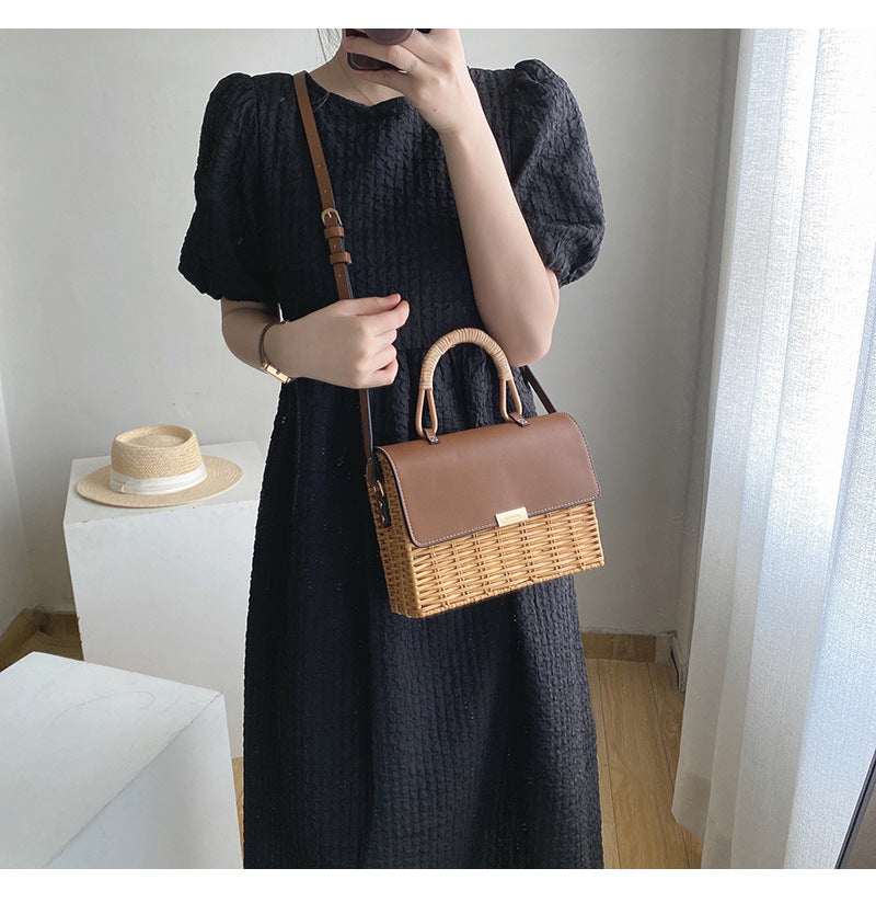 Damen Elegante Handtasche mit geflochtenem Korbdesign Brehn