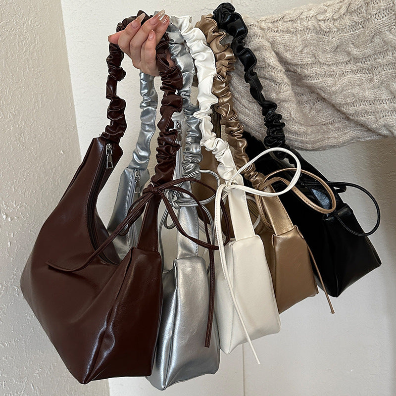 Luxe Slouchy Handtasche