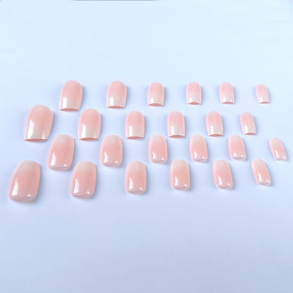 Elegante Ombre Nagelverlängerungen