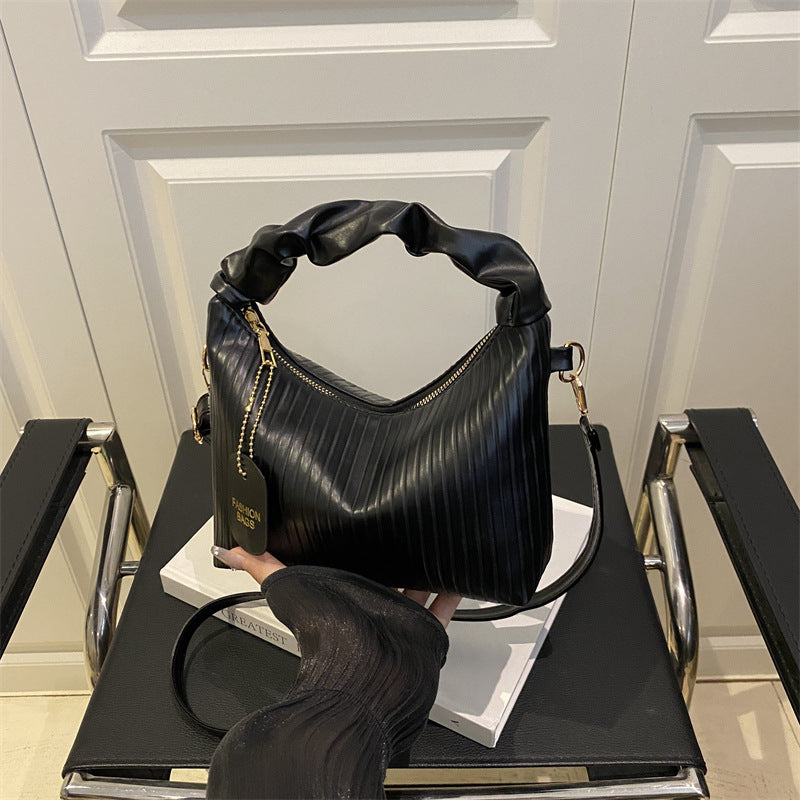 Rippstruktur Schultertasche Brehn