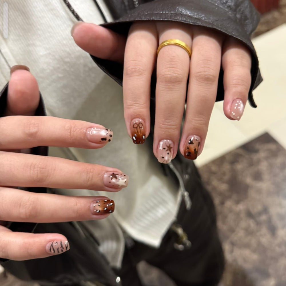 Künstlerische Nagelverlängerungen Brehn