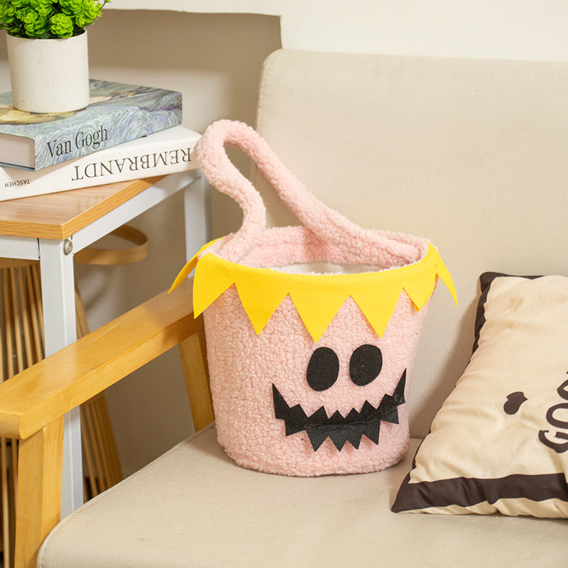Verspielt Geschenkekorb mit süßem Halloween-Motiv