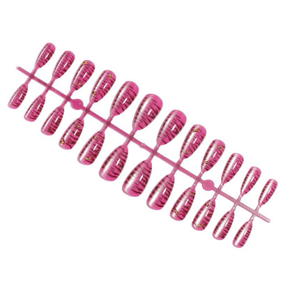 Künstlerisches Press-On-Nagelkunst-Set Brehn