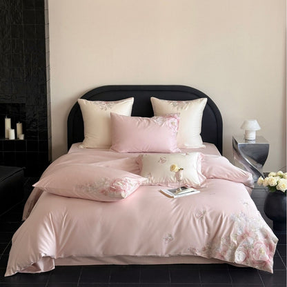 Besticktes Satin-Bettwäsche-Set mit floraler Relief-Stickerei und seidigem Finish Brehn