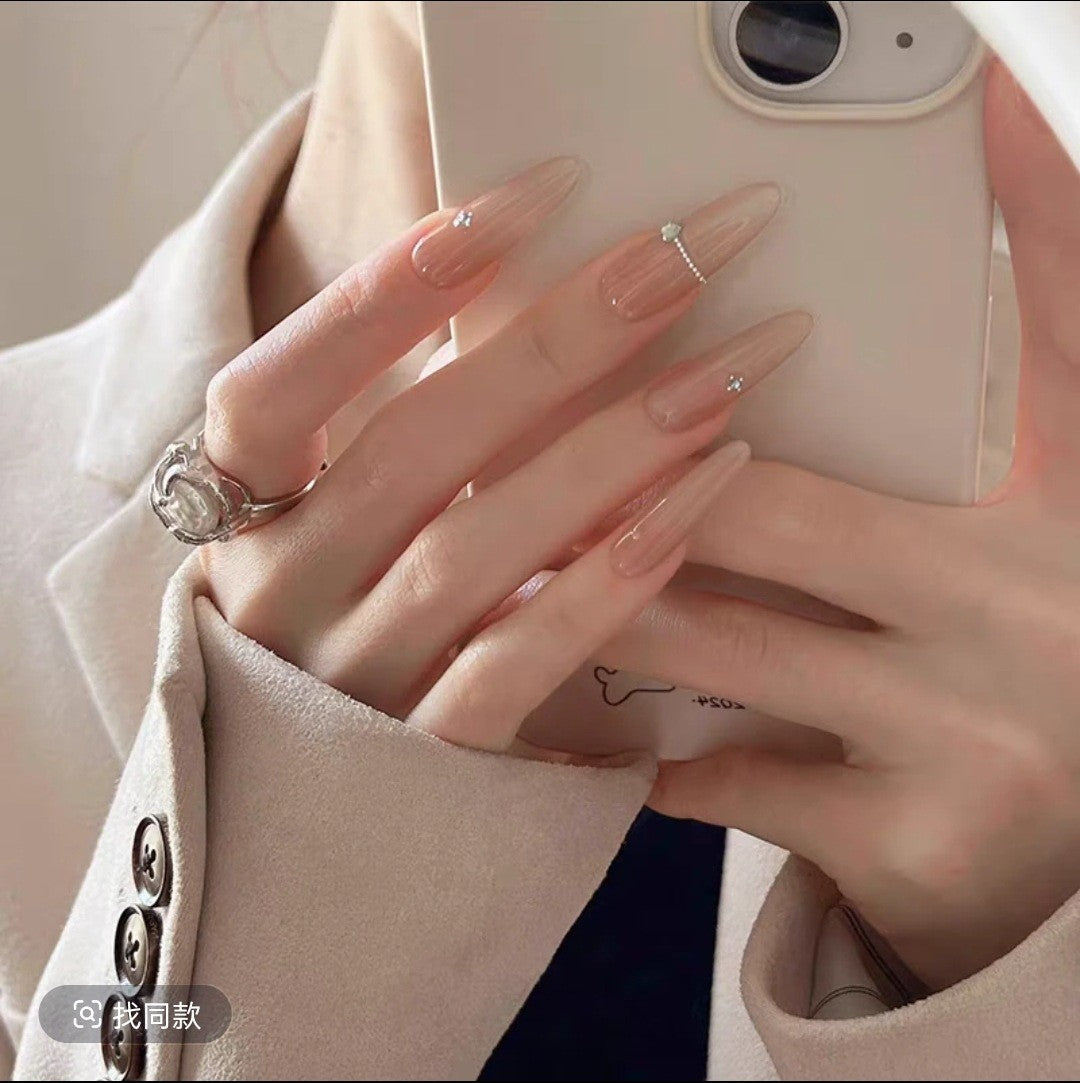Elegantes Nagelkunst Set Brehn