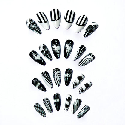 Künstlerische Spitzennagelkunst Brehn