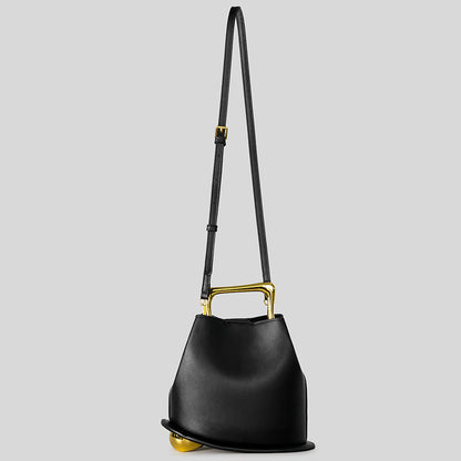 Skulpturale Griff-Handtasche