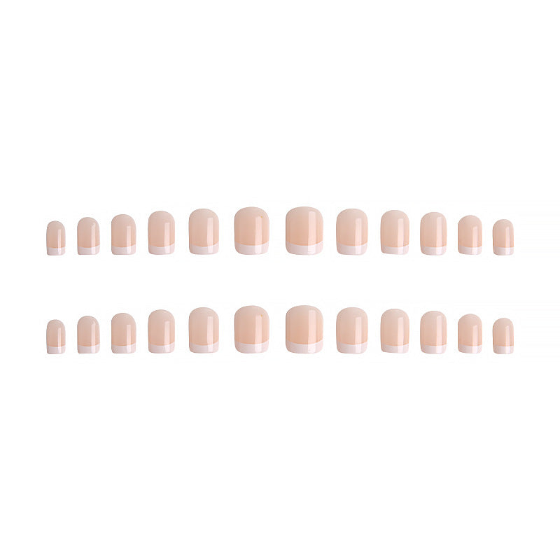 Kunstvolle French Tip Kunstnägel Brehn