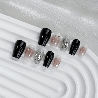 Schmetterlings-verzierte Press-On Nagelset