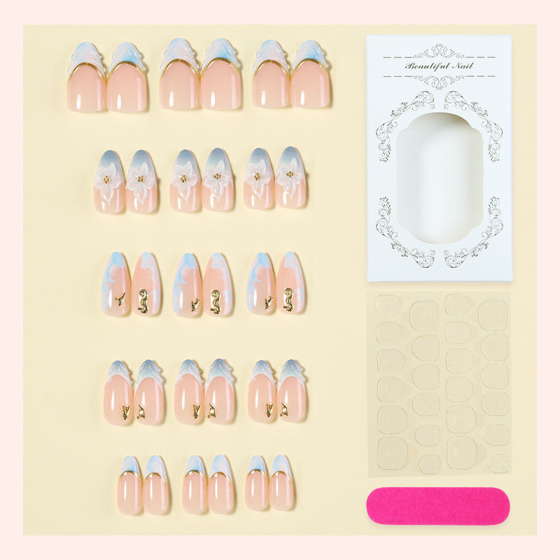 Dekorativer Press-On Nagelkunst Satz mit elegantem Blumenmuster Brehn