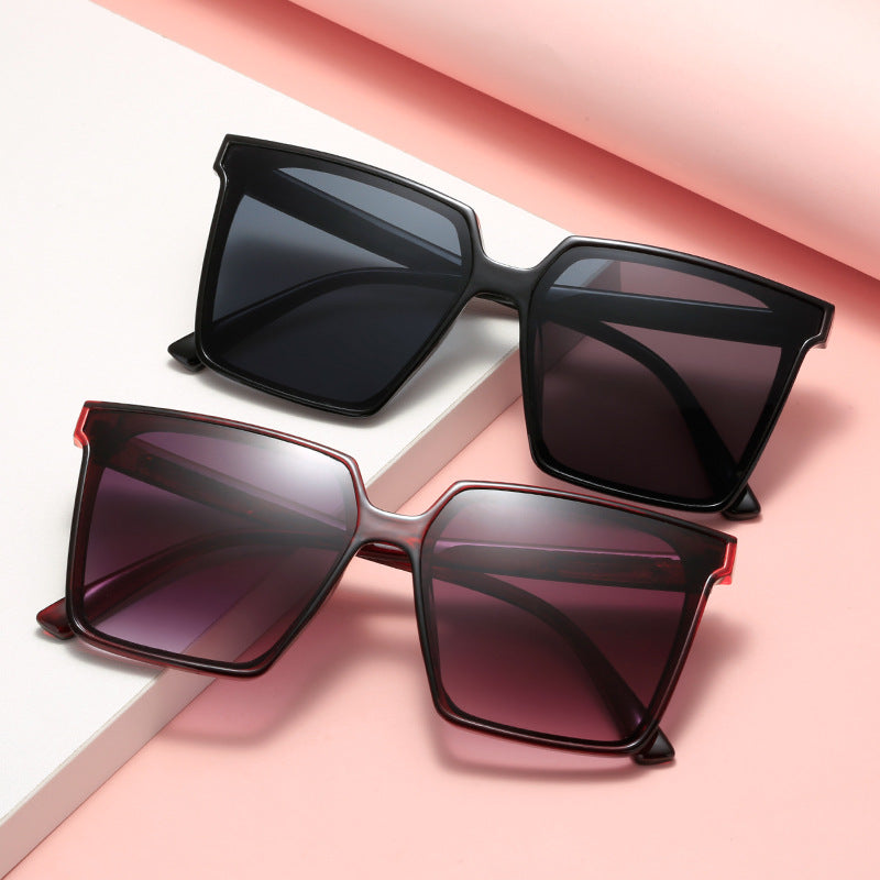 Damen modische Oversized Sonnenbrille mit luxuriösem Design Brehn