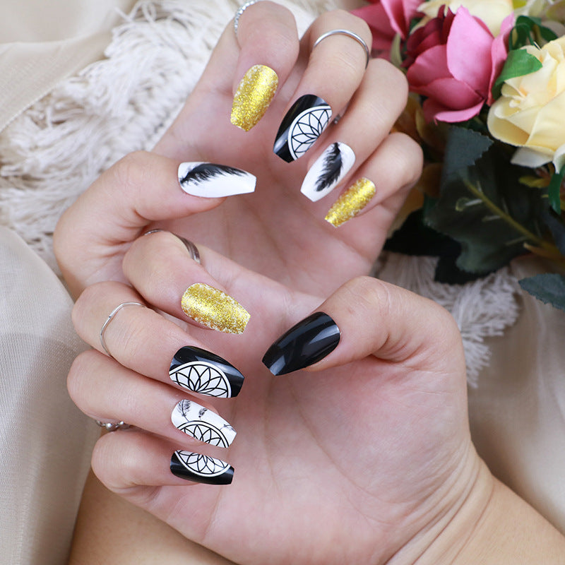 Künstlerisches Grafik Press-On Nagelset Brehn