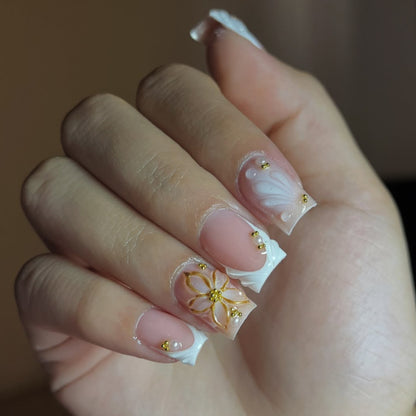 Elegantes Florales Design Acryl Nagelkunst Brehn