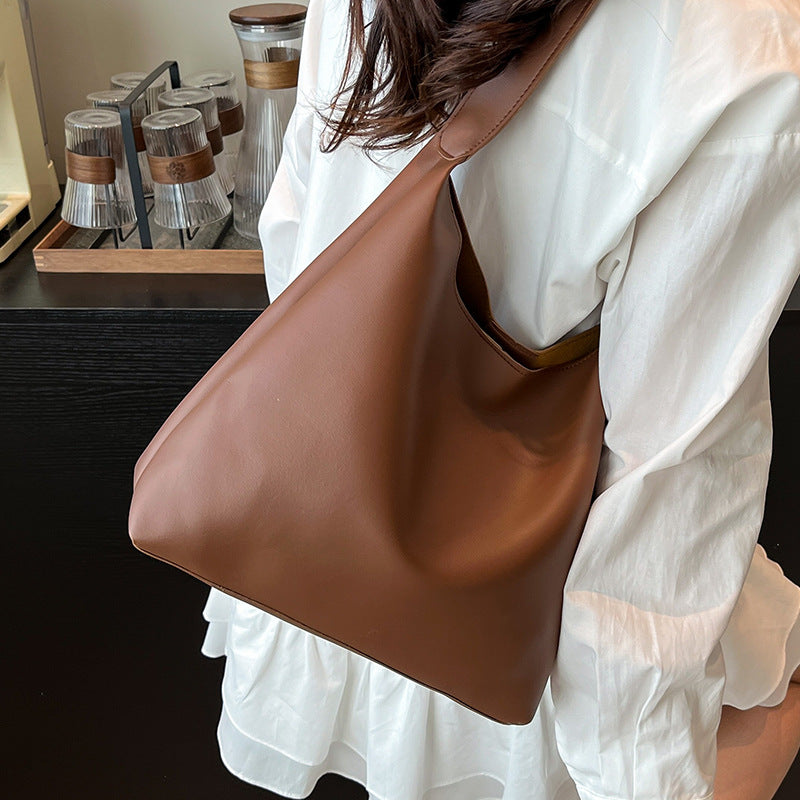 Moderne Minimalistische Schultertasche
