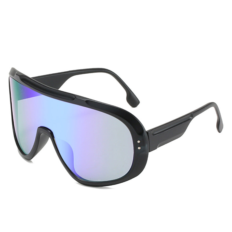 Damen modische Schutzbrille im futuristischen Design Brehn