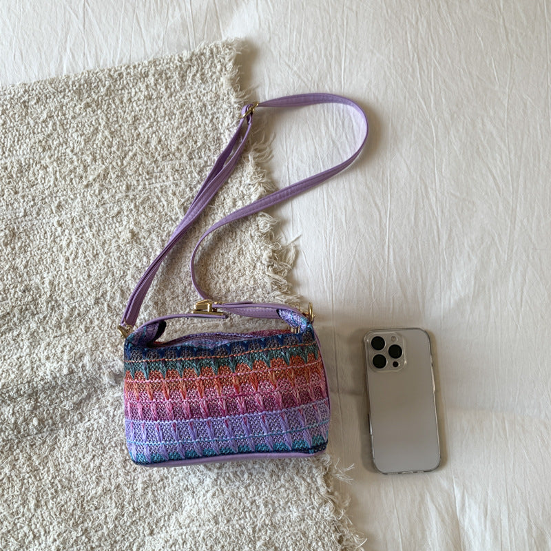Texturierte handgewebte Mini-Crossbody-Tasche Brehn