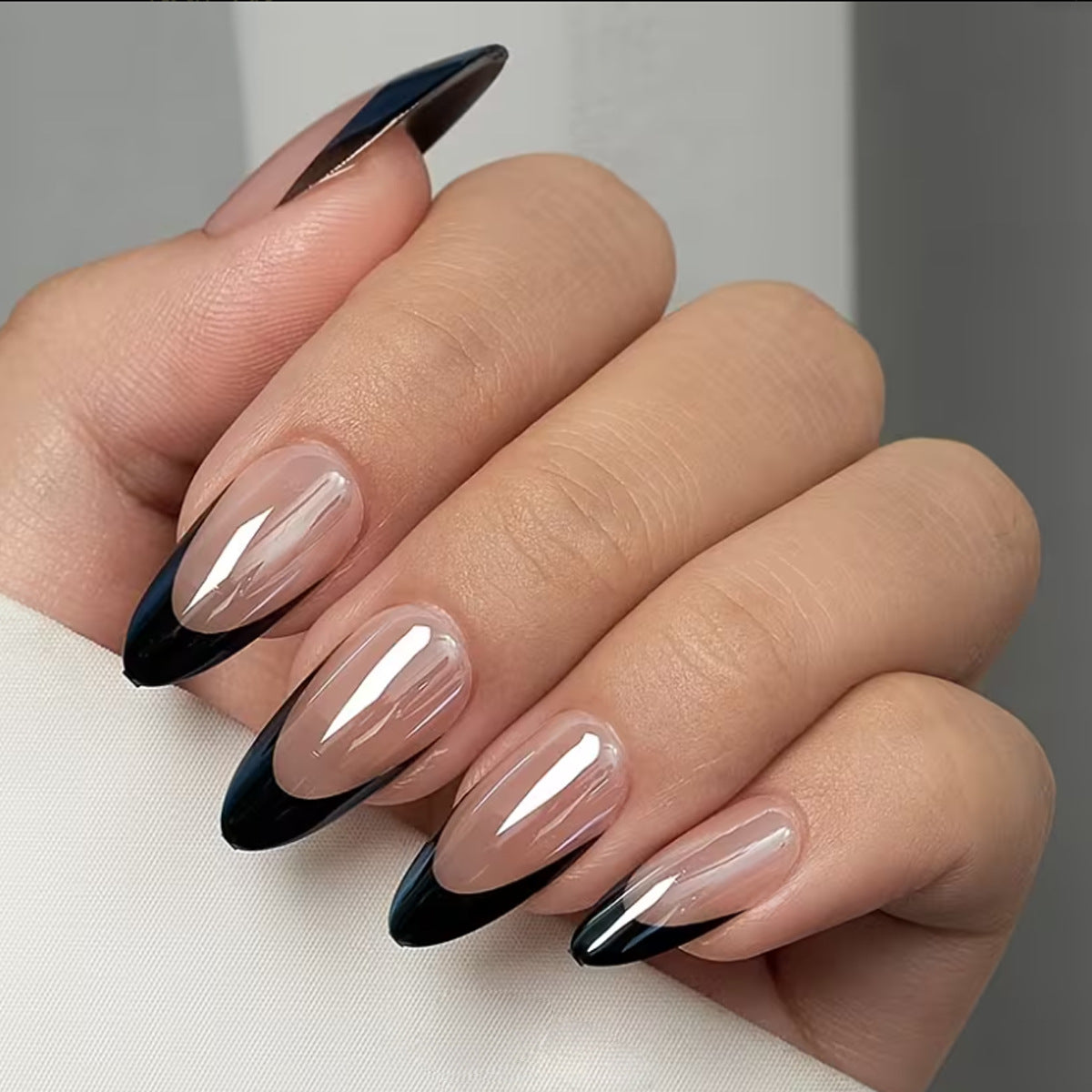 Stylische ovalen Nagelkunstverlängerungen Brehn
