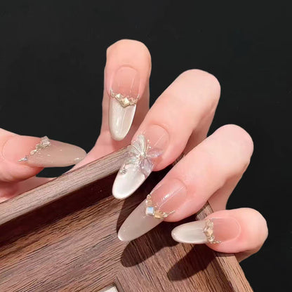 Glamouröse mit Strass verzierte Press-On Nail Set Brehn