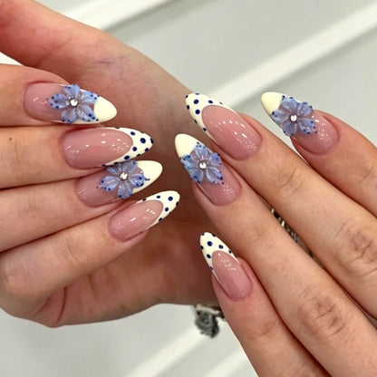 Frauen Dekorative Nagelkunst