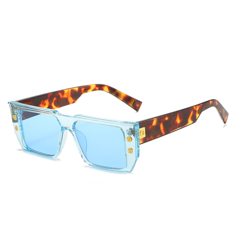 Damen modische klare Brille mit goldenen Akzenten Brehn