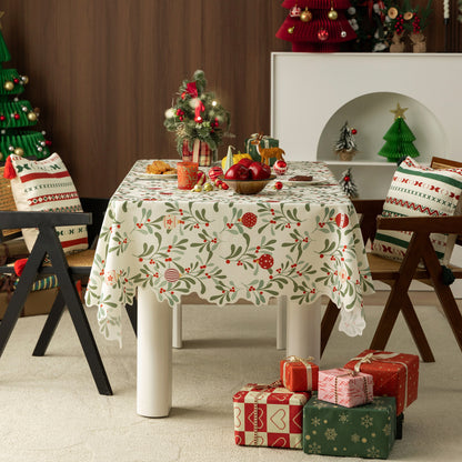 Festliche rechteckige Tischdecke mit Mistel- und Christbaumkugel‑Motiv Brehn