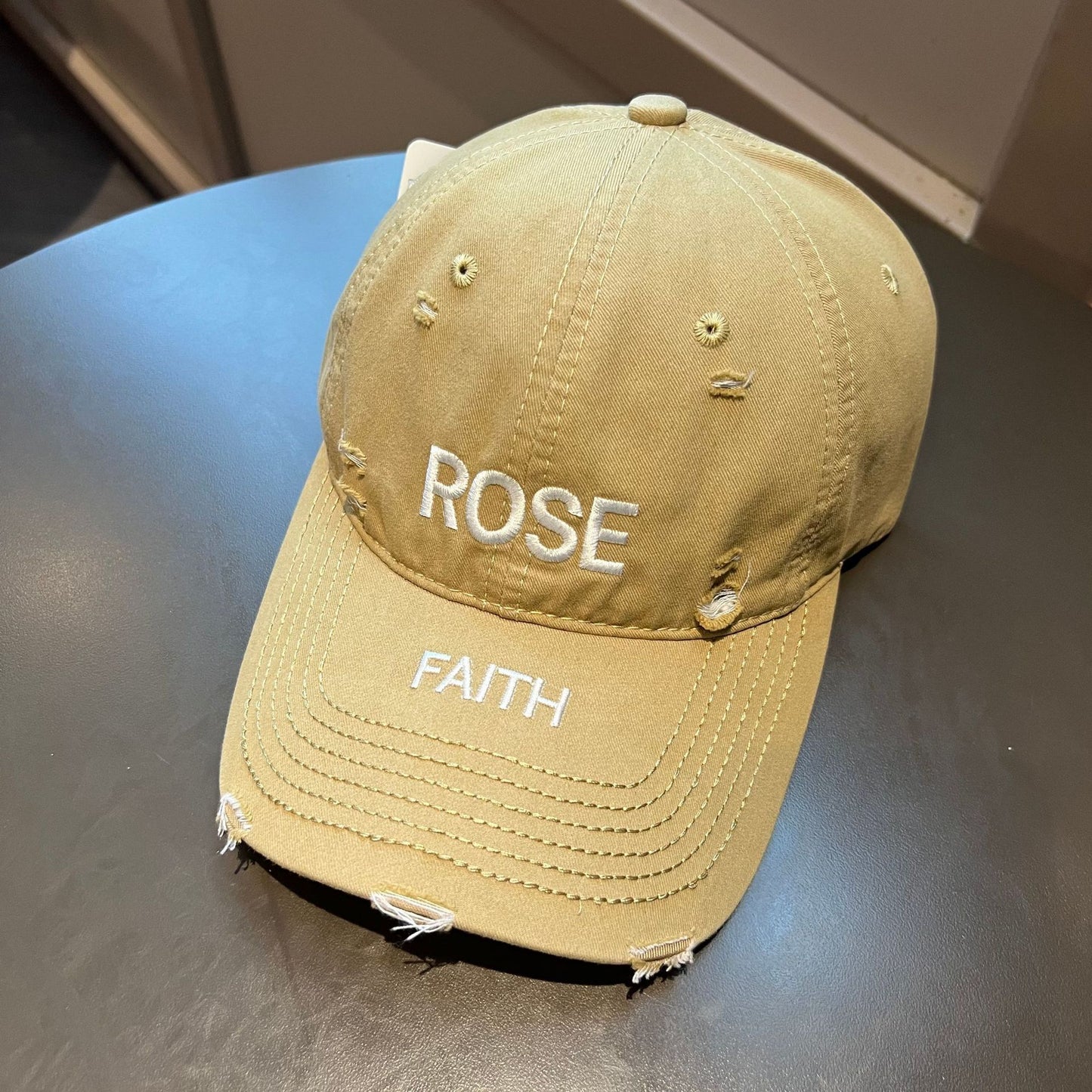 Vintage Baseball Cap mit inspirierender Stickerei