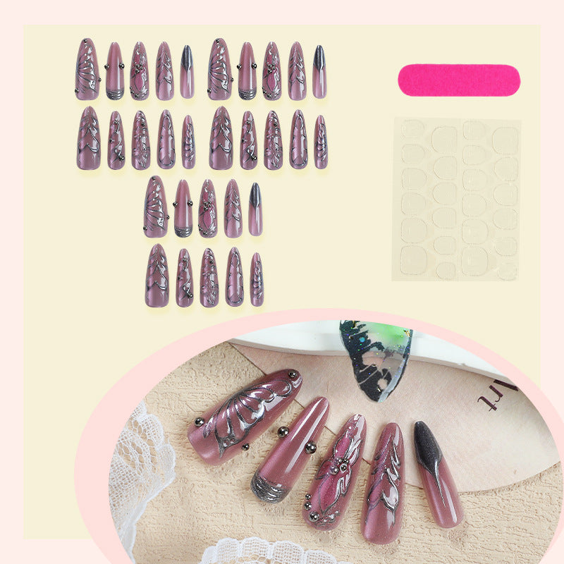 Künstlerisches Press-On-Nagel-Set mit intricaten Blumenmotiven Brehn