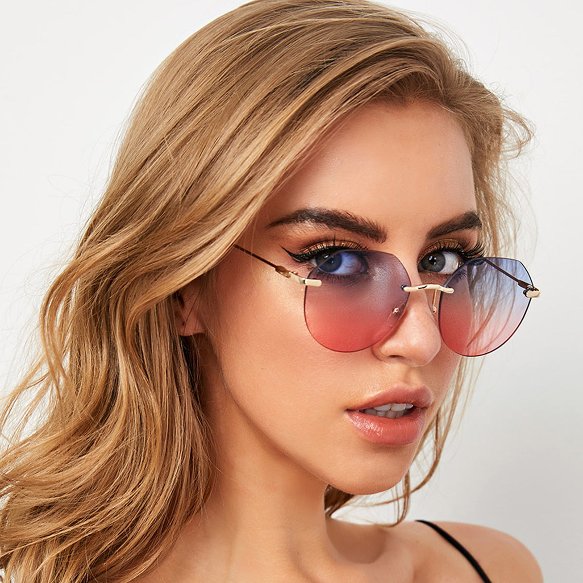 Damen Geometrische Sonnenbrille im modernen Design Brehn