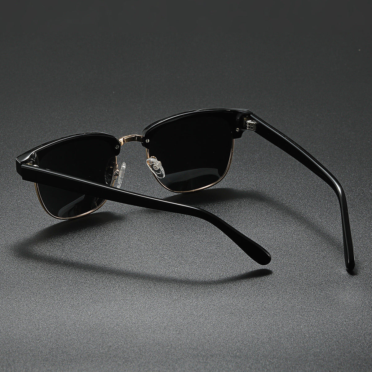 Damen modische Brille mit elegantem Rahmen und hochwertigen Details Brehn