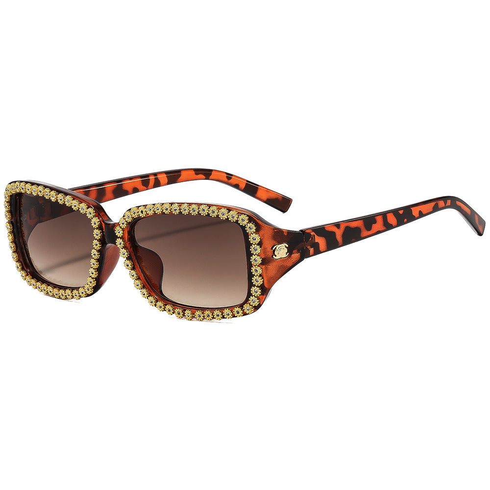 Damen Sonnenbrille mit glamourösem Strassrahmen Brehn