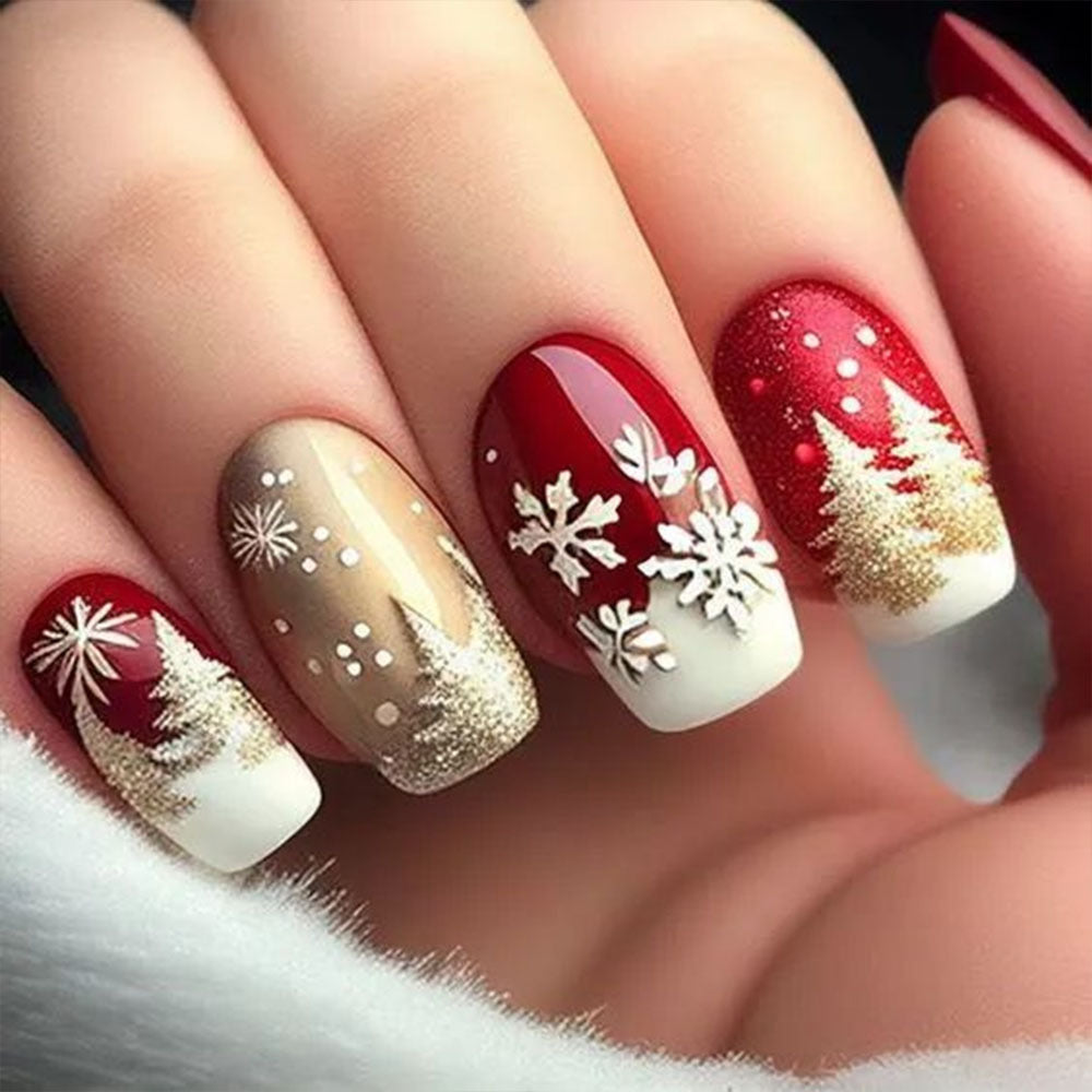 Kunstnägel mit Festlichem Winterdesign Brehn