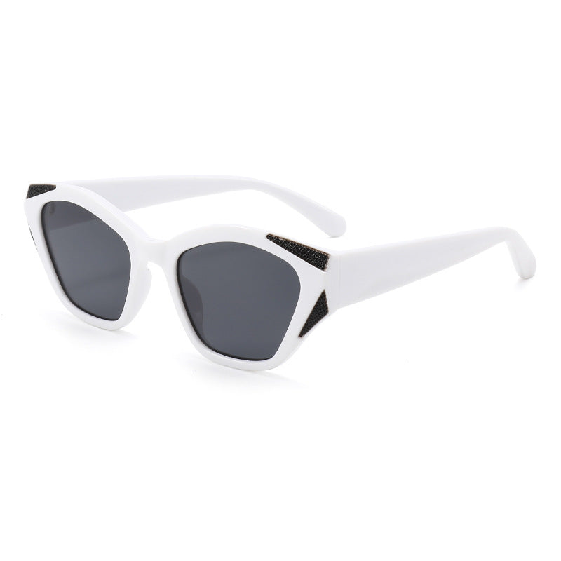 Damen modische oversized Sonnenbrille mit glitzernden Akzenten Brehn