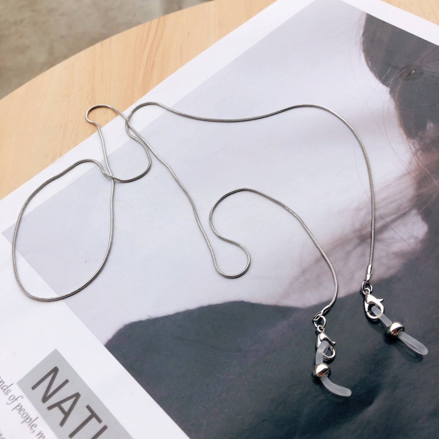 Elegante Hängende Ohrringe Halter Kette Brehn