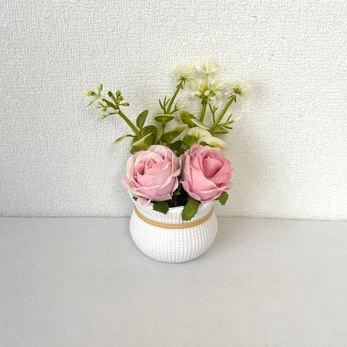 Faux Floral Tischmittelstück