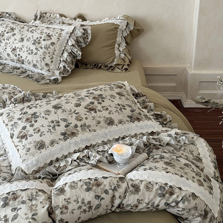 Romantisches Vintage-Bettwäsche-Set mit Rüschen und Spitzen